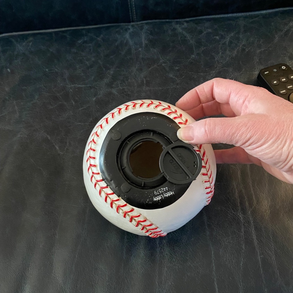 Baseball Piggy Bank, Coin Bank - Picture 4 of 5